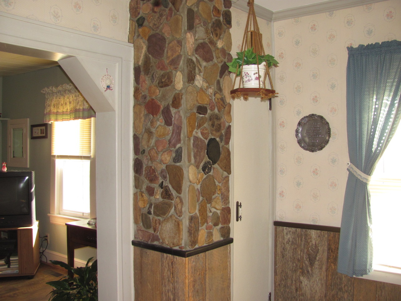 88 Willow Spring Road Troutville, VA 24175 - Photo 8 of 31 Kitchen