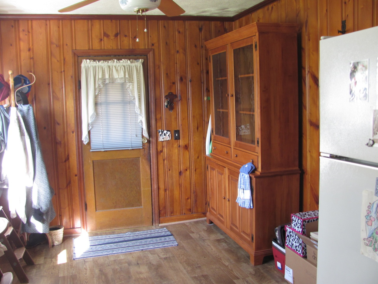 88 Willow Spring Road Troutville, VA 24175 - Photo 10 of 31 Breakfast/Gathering area