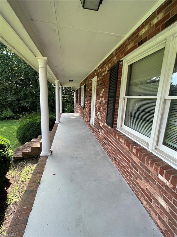 802 Spainhour Road King, NC 27045 - Photo 13 of 48 Gallery Image 13