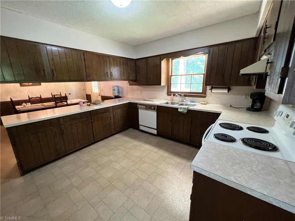 802 Spainhour Road King, NC 27045 - Photo 25 of 48 Gallery Image 25