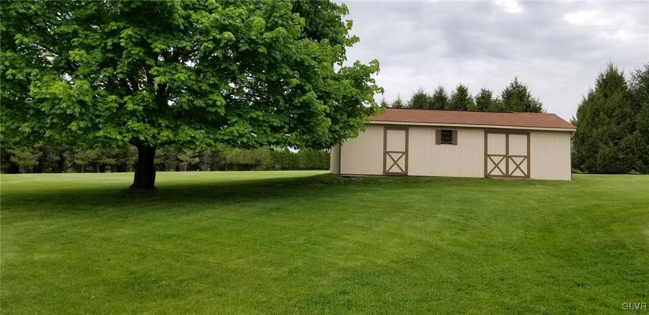450 Heyer Mill Road Nazareth, PA 18064 - Photo 3 of 11 Gallery Image 3
