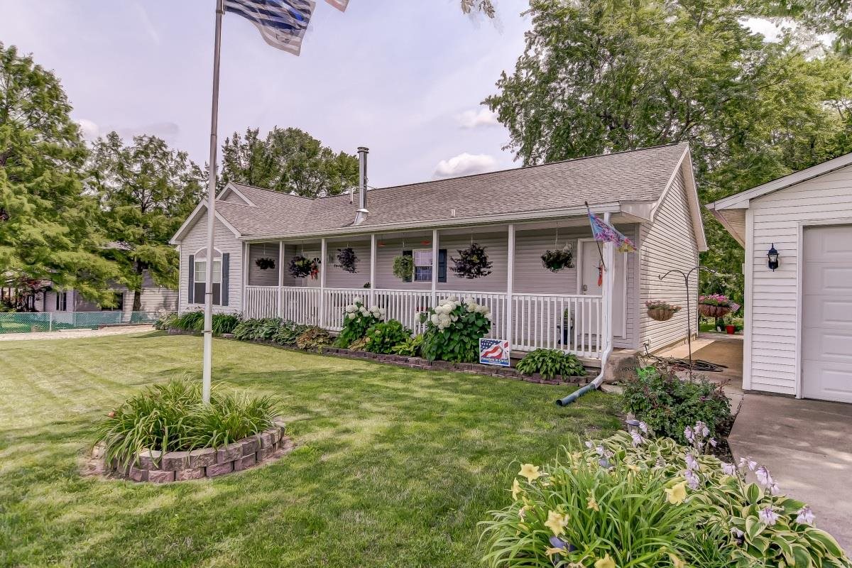 4204 Tuxhorn Road Springfield, IL 62712 - Photo 4 of 43 Gallery Image 4