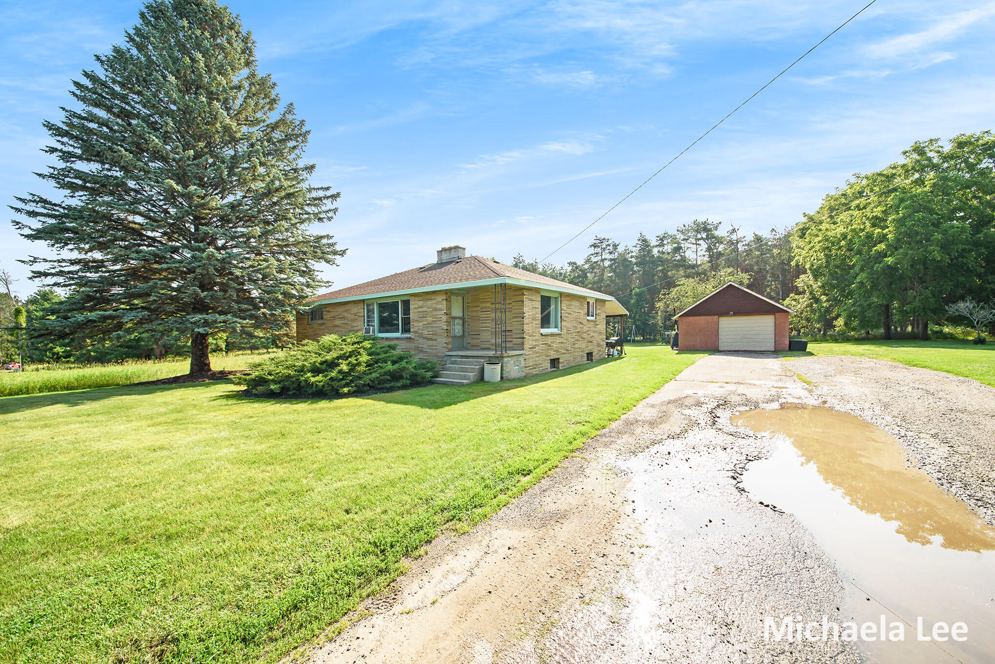 8209 River Road Evart, MI 49631 - Photo 2 of 26 _DSC8214