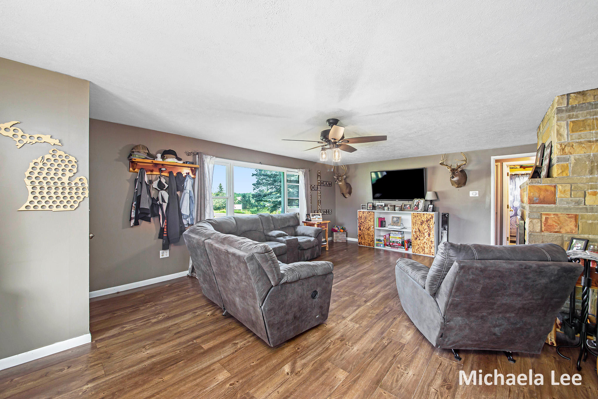 8209 River Road Evart, MI 49631 - Photo 4 of 26 _DSC8178