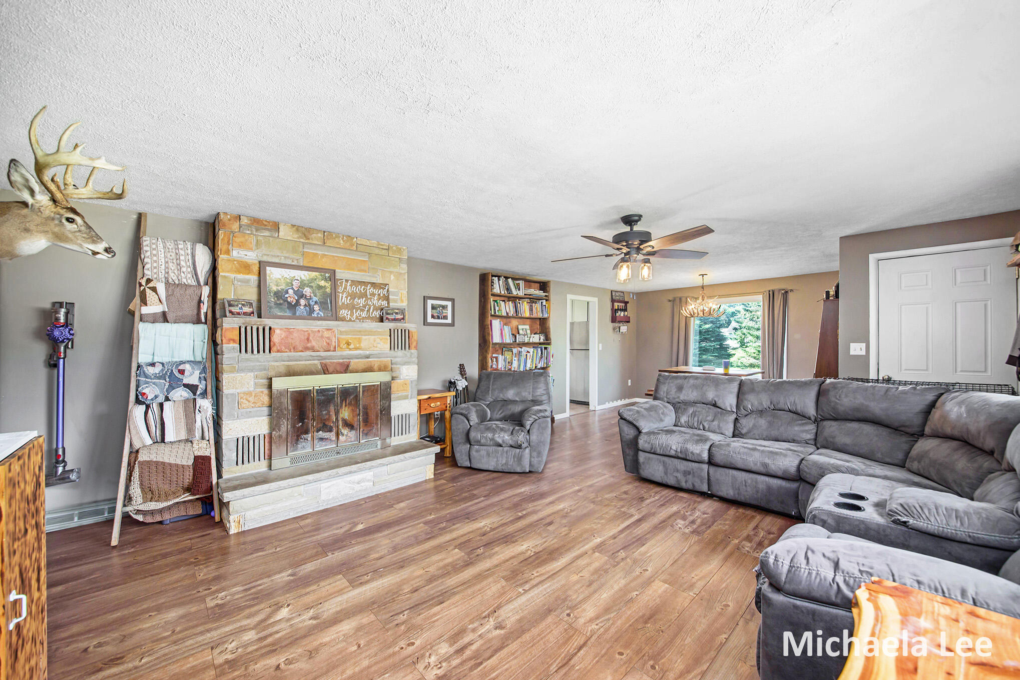 8209 River Road Evart, MI 49631 - Photo 6 of 26 _DSC8182