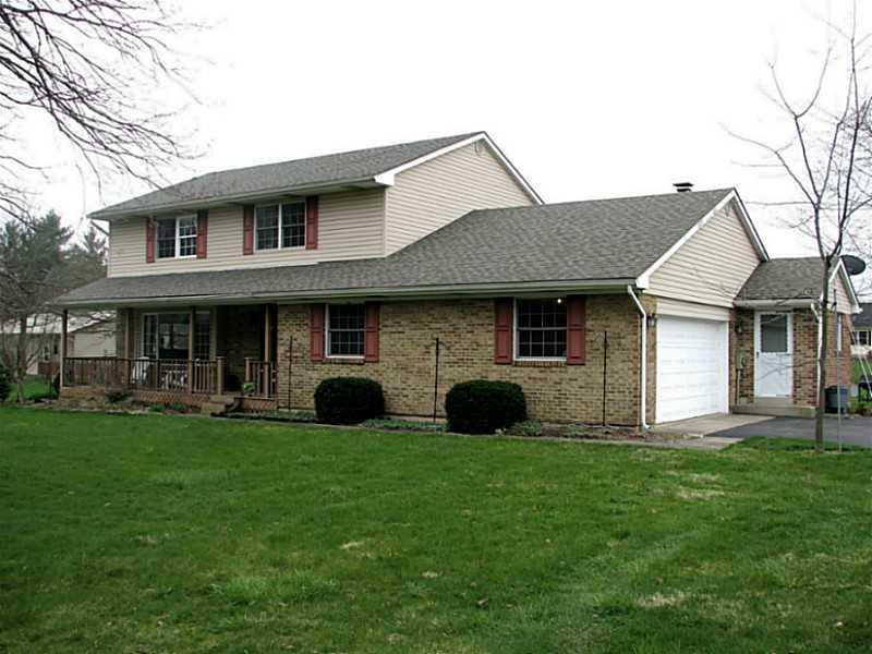 3925 Crescent Hill Road Springfield, OH 45502 - Photo 2 of 25