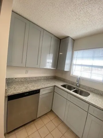 $249,900 | 19 Woodston Lane, Palm Coast, FL 32164