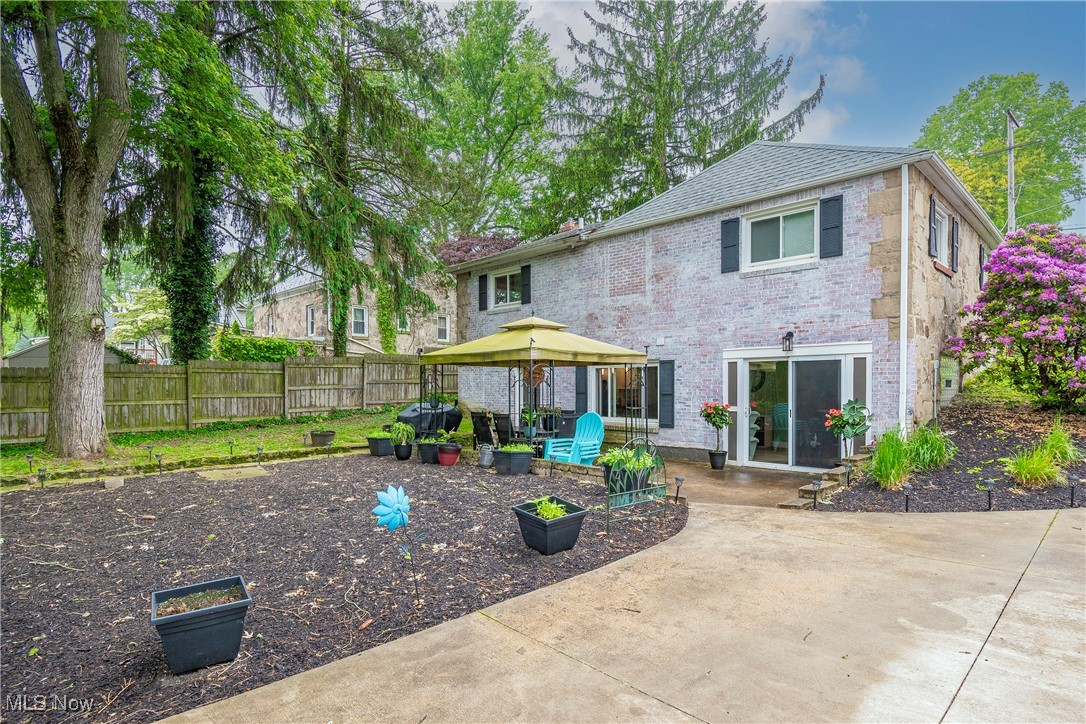 4061 Manchester Road Akron, OH 44319 - Photo 5 of 31