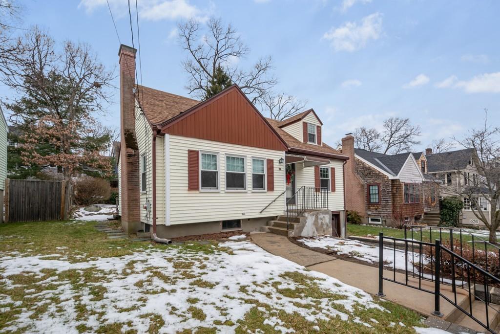 98 Prentice Street Waltham, MA 02451 - Photo 2 of 40 Gallery Image 2