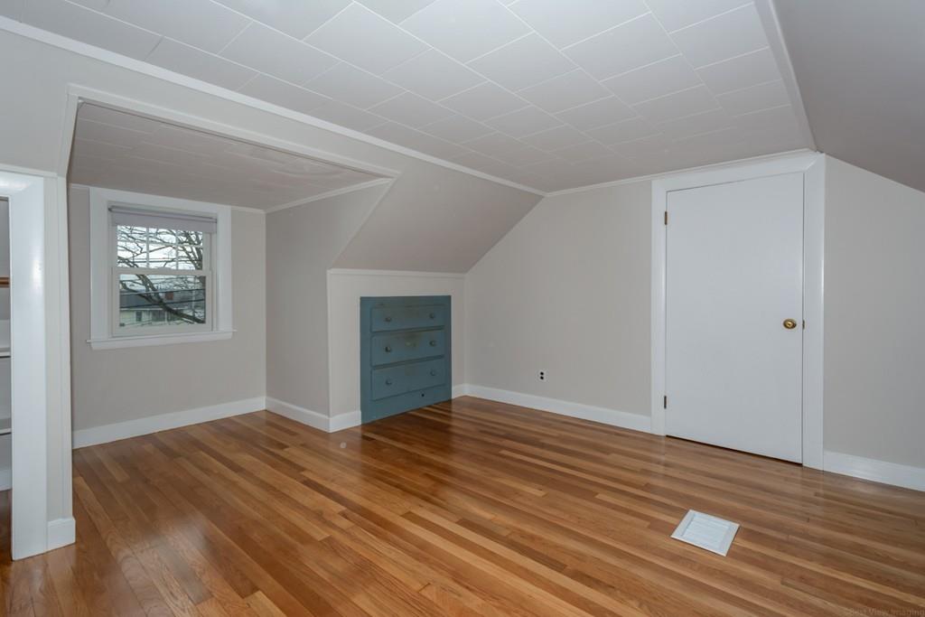 98 Prentice Street Waltham, MA 02451 - Photo 27 of 40 Gallery Image 27