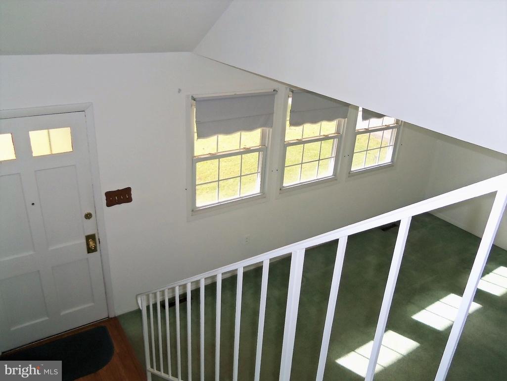 1807 Newcastle Road Baltimore, MD 21244 - Photo 3 of 27 Interior (General)