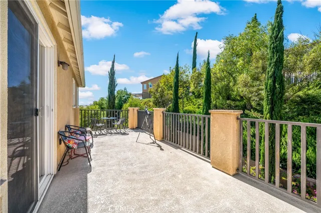 $950,000 | 44260 Nighthawk Pass, Temecula, CA 92592