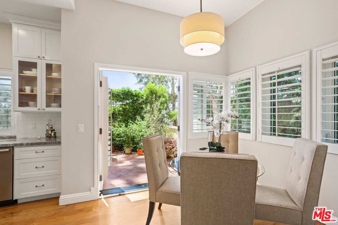 1915 Washington Avenue Santa Monica, CA 90403 - Photo 14 of 32