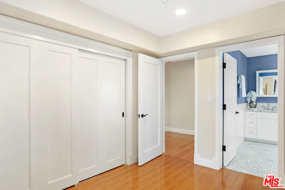 1915 Washington Avenue Santa Monica, CA 90403 - Photo 23 of 32