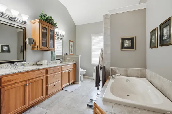 $375,000 | 12808 Sayville Trail, Fort Wayne, IN 46845