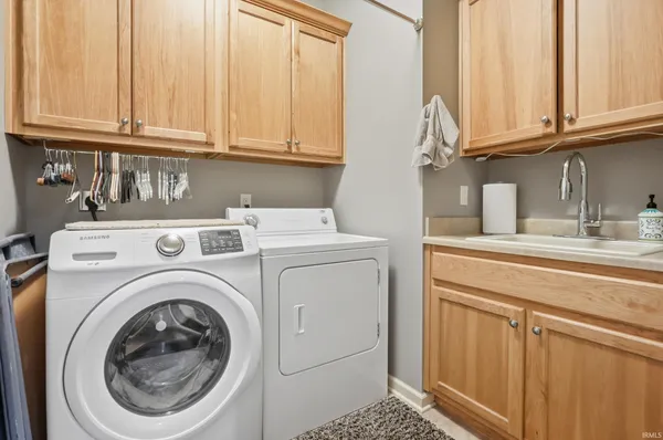$375,000 | 12808 Sayville Trail, Fort Wayne, IN 46845