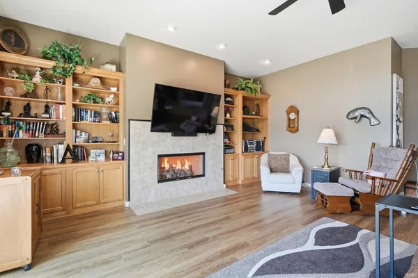 $375,000 | 12808 Sayville Trail, Fort Wayne, IN 46845