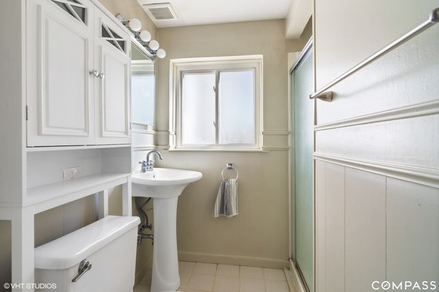 $345,000 | 1590 Grove Avenue, Highland Park, IL 60035