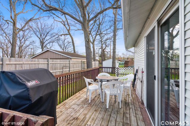 $345,000 | 1590 Grove Avenue, Highland Park, IL 60035