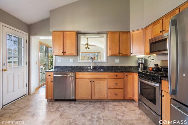 $345,000 | 1590 Grove Avenue, Highland Park, IL 60035