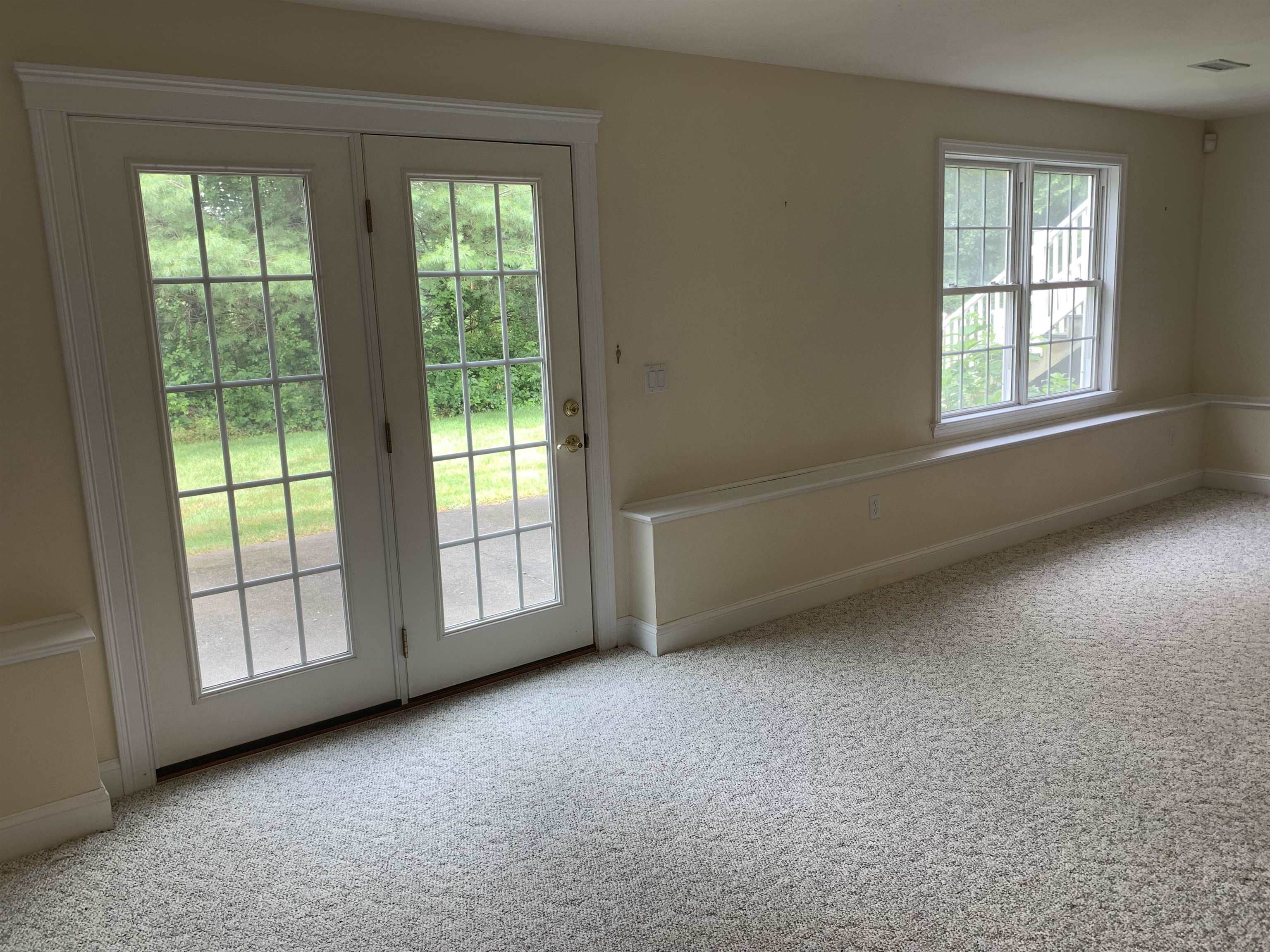 5 Parish Square Atkinson, NH 03811 - Photo 30 of 40