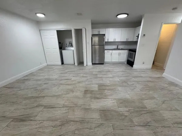 $1,825 | 481 Banks Road, Unit 1, Pompano Beach, FL 33063