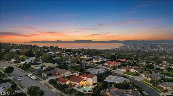 $2,689,000 | 5123 Willow Wood Road, Rolling Hills Estates, CA 90274