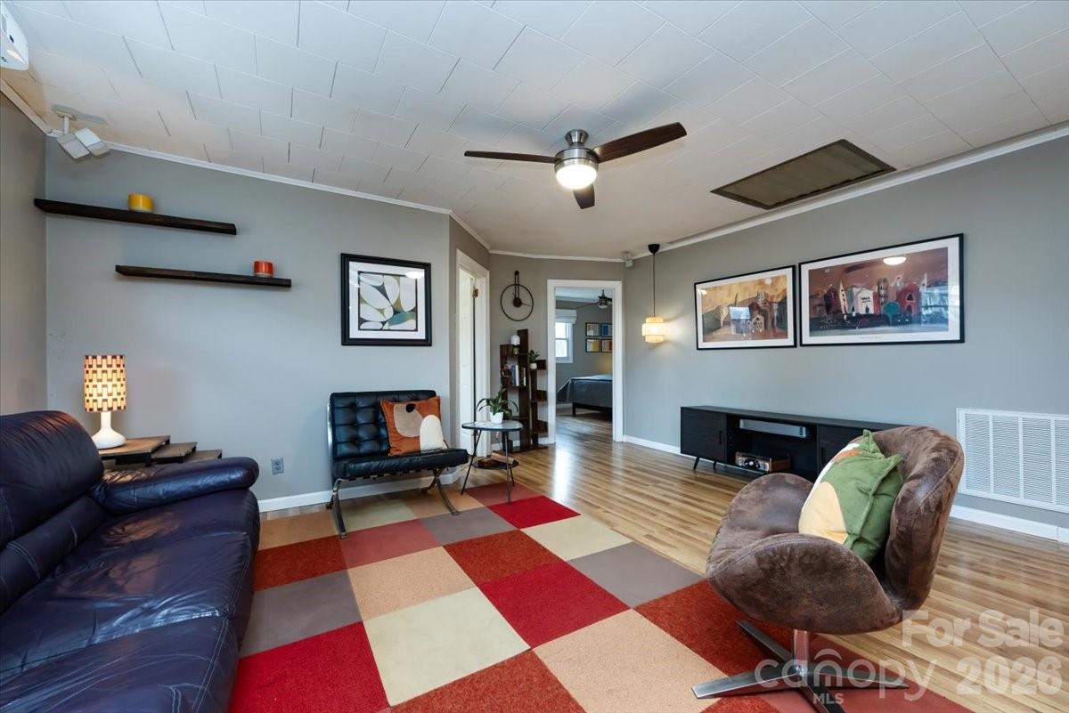 107 Fire Belmont, NC 28012 - Photo 7 of 48