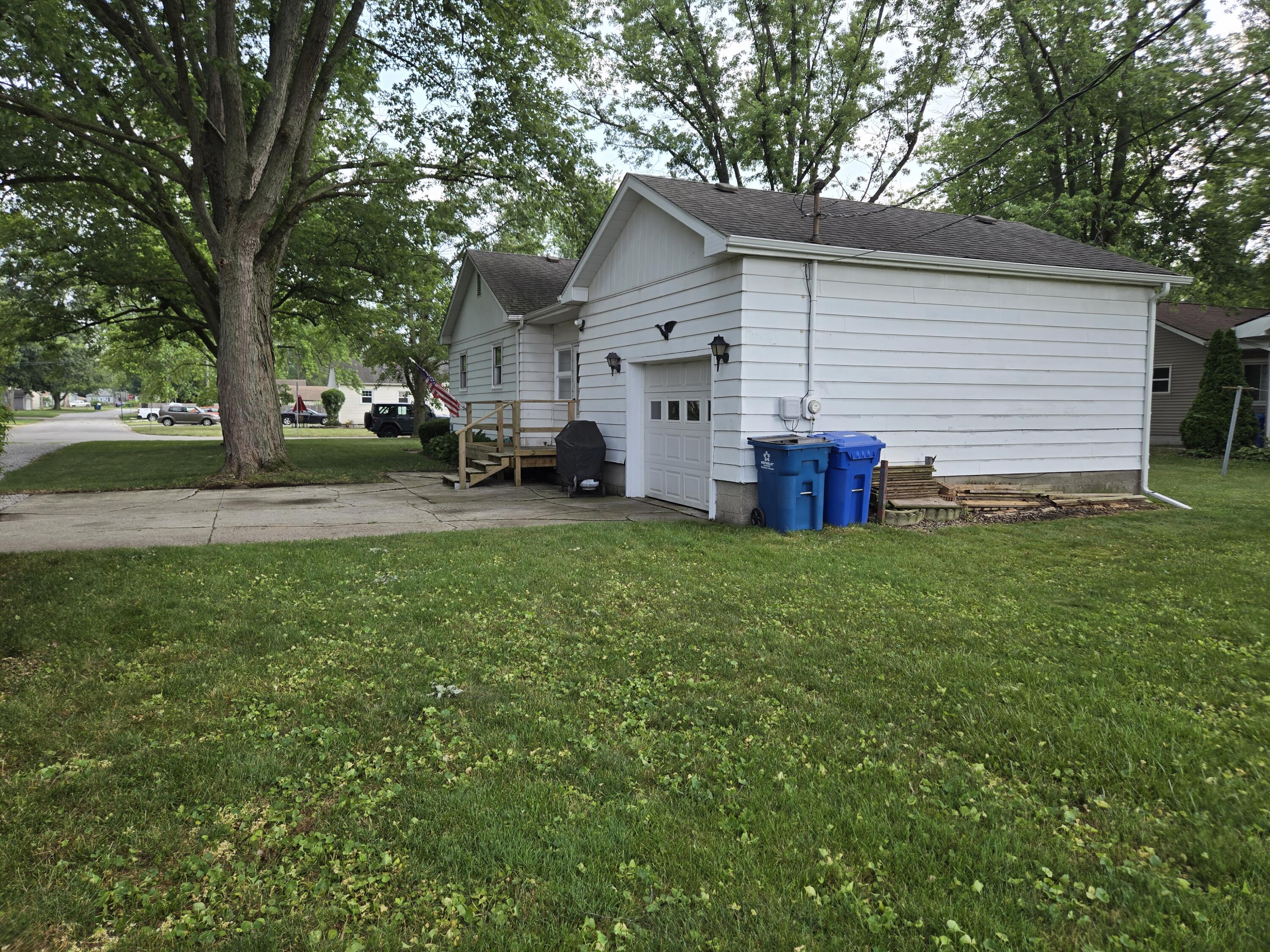 300 Cedar Street Crown Point, IN 46307 - Photo 5 of 19 3000x2250