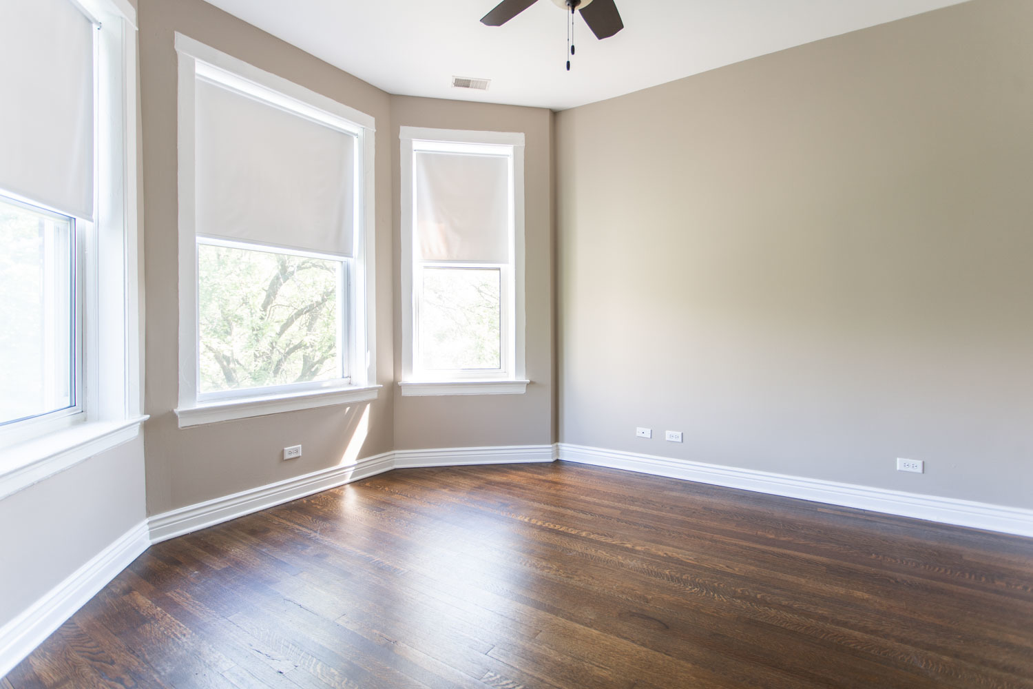 1525 West Addison Street, Unit 3 Chicago, IL 60613 - Photo 5 of 32
