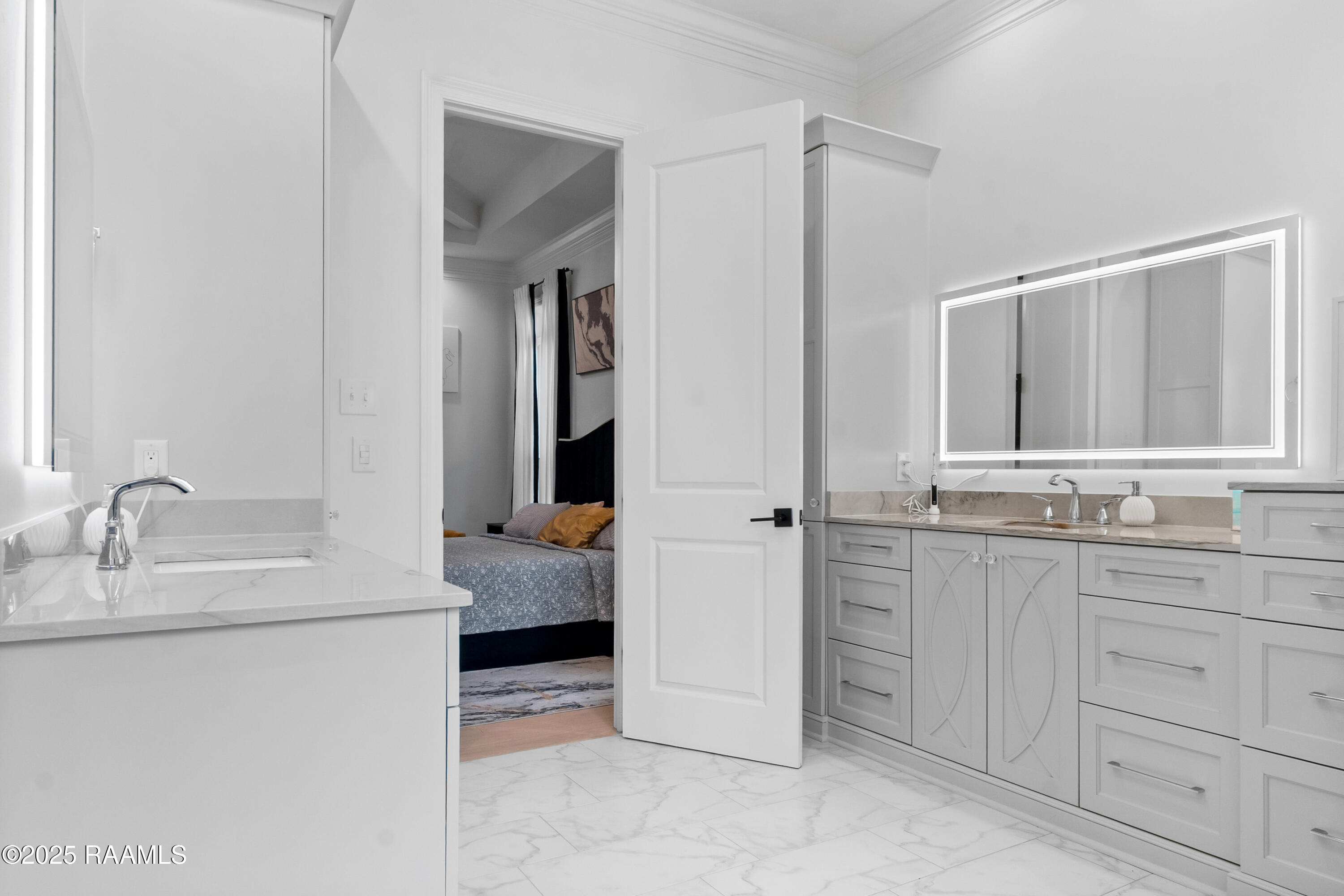 209 Stoney Shadow Drive Lafayette, LA 70508 - Photo 20 of 42 primary bath