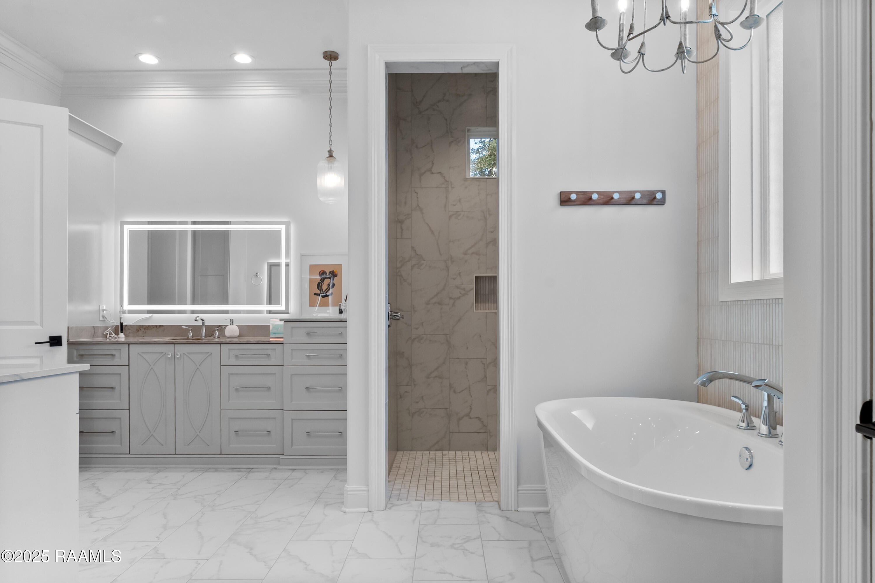 209 Stoney Shadow Drive Lafayette, LA 70508 - Photo 21 of 42 soaker tub with custom walk in shower