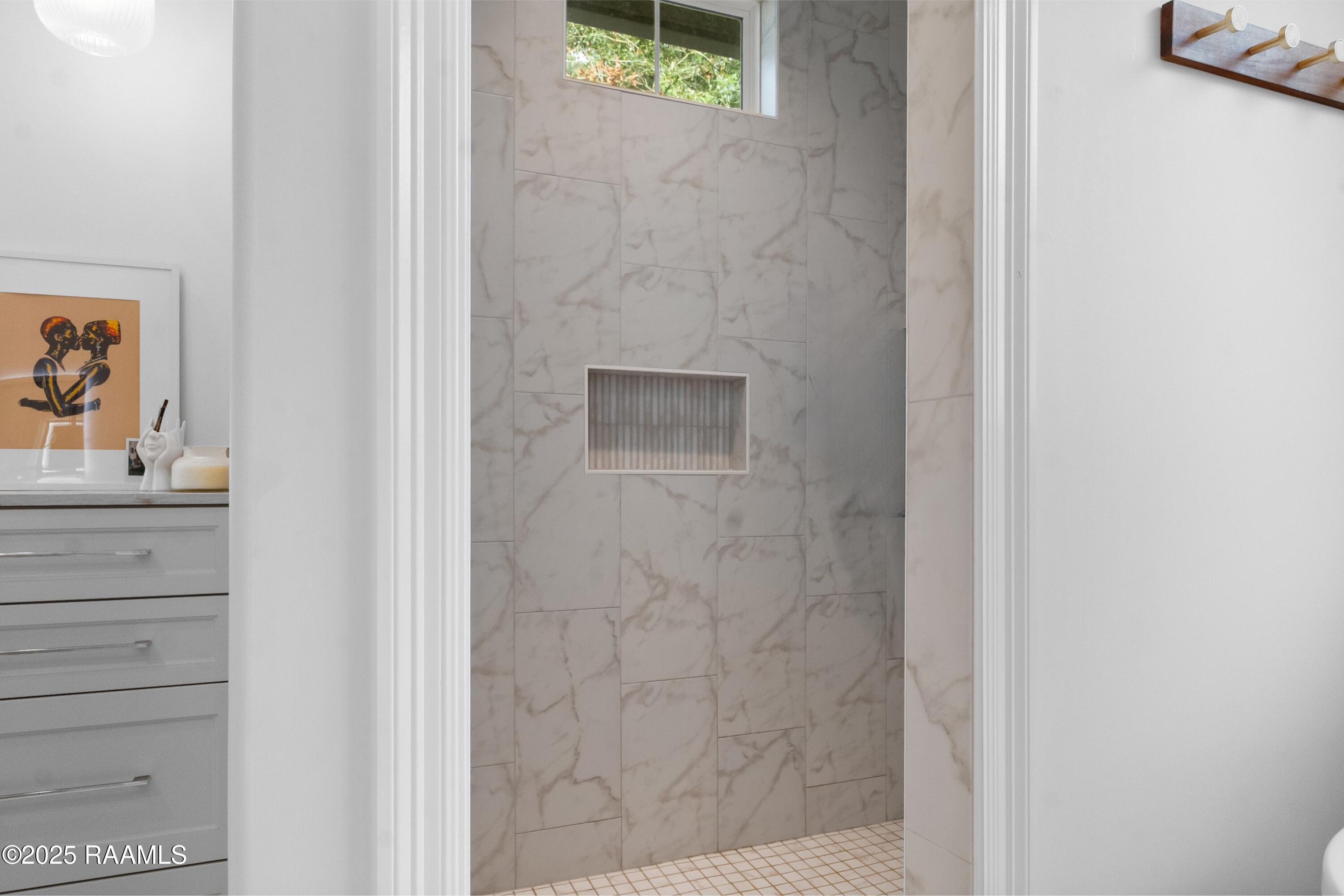 209 Stoney Shadow Drive Lafayette, LA 70508 - Photo 23 of 42 walk in shower