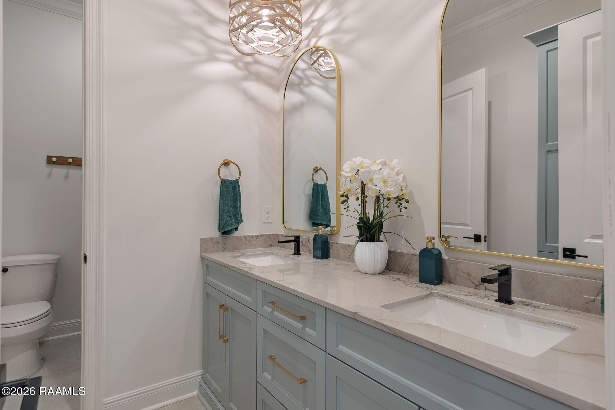 209 Stoney Shadow Drive Lafayette, LA 70508 - Photo 36 of 46 upstairs bath with dual vanities