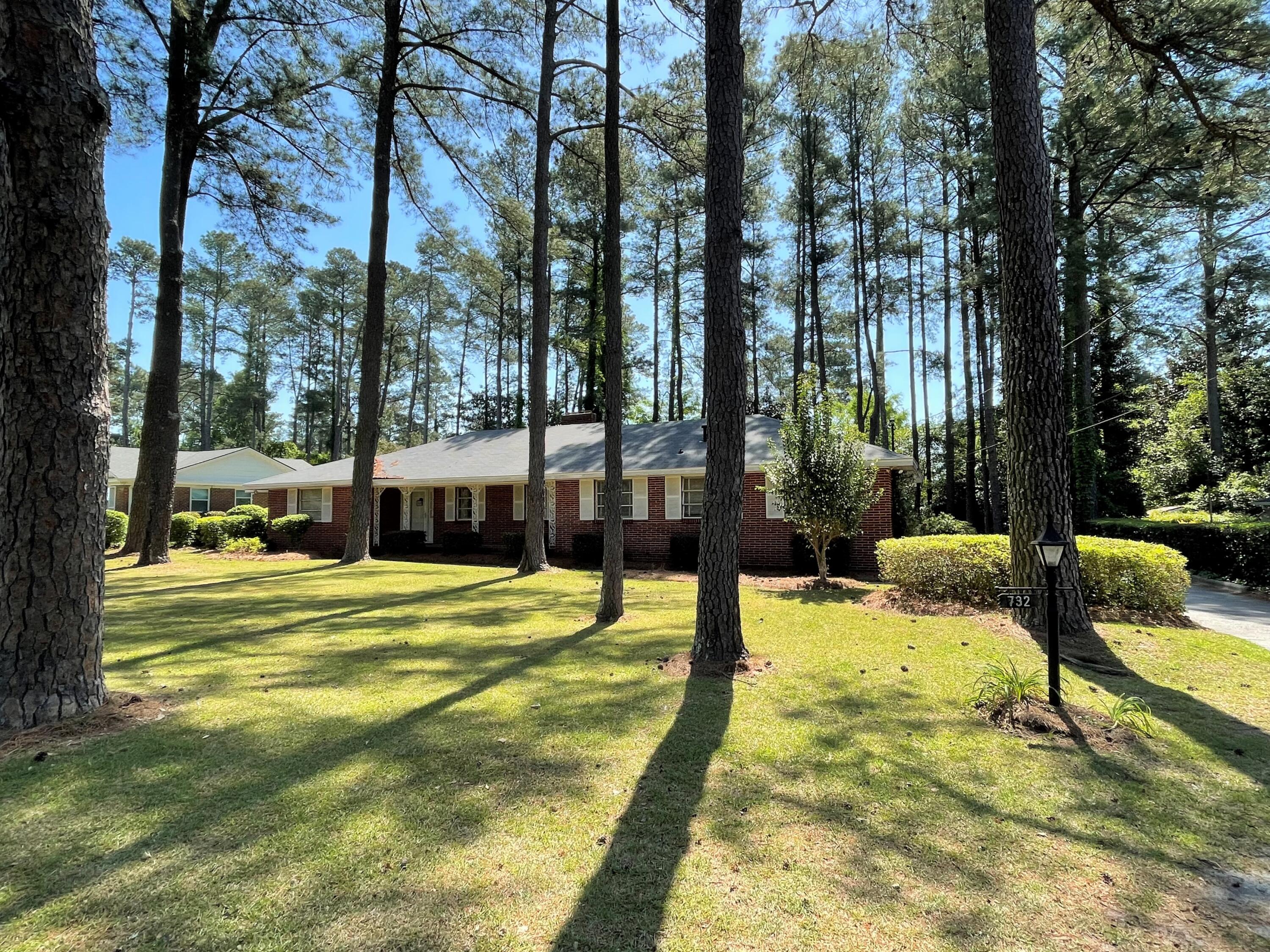 732 Aumond Road Augusta, GA 30909 - Photo 3 of 37 IMG_3809