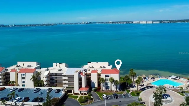 $479,990 | 5729 La Puerta Del Sol Boulevard South, Unit 486, St. Petersburg, FL 33715