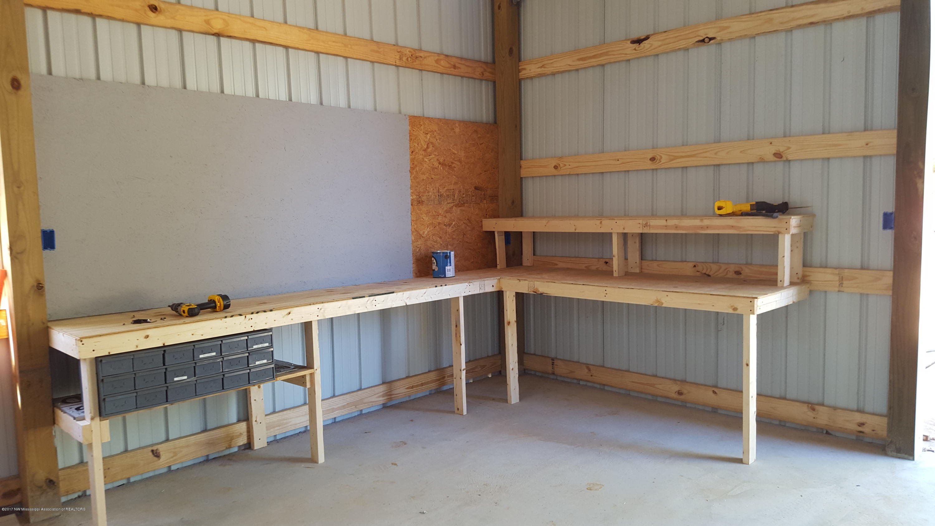 7178 Yellow Dog Road Senatobia, MS 38668 - Photo 20 of 24 7178 Yellowdog workshop