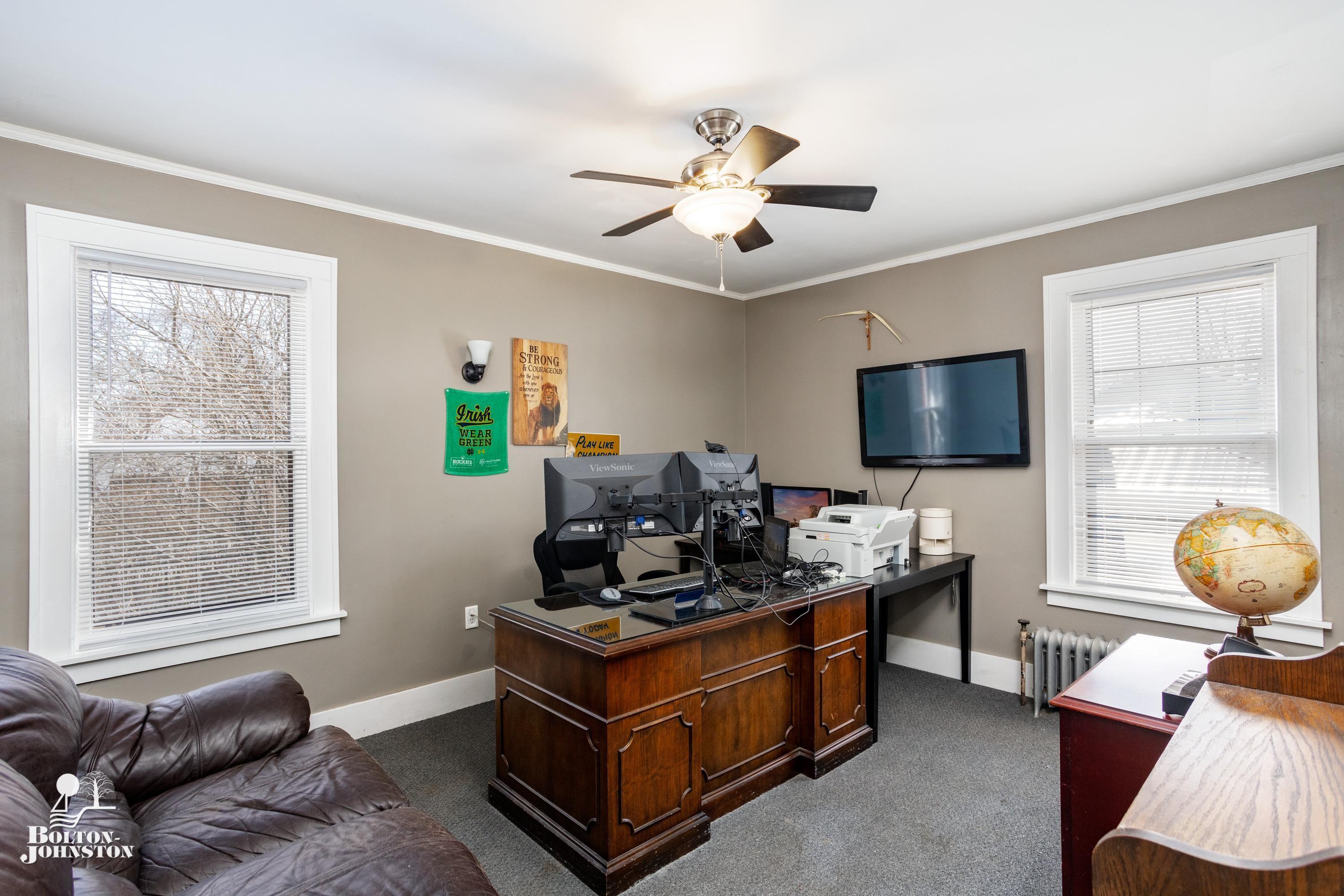 1497 Hawthorne Road Grosse Pointe, MI 48236 - Photo 28 of 52 First Floor Office/Den
