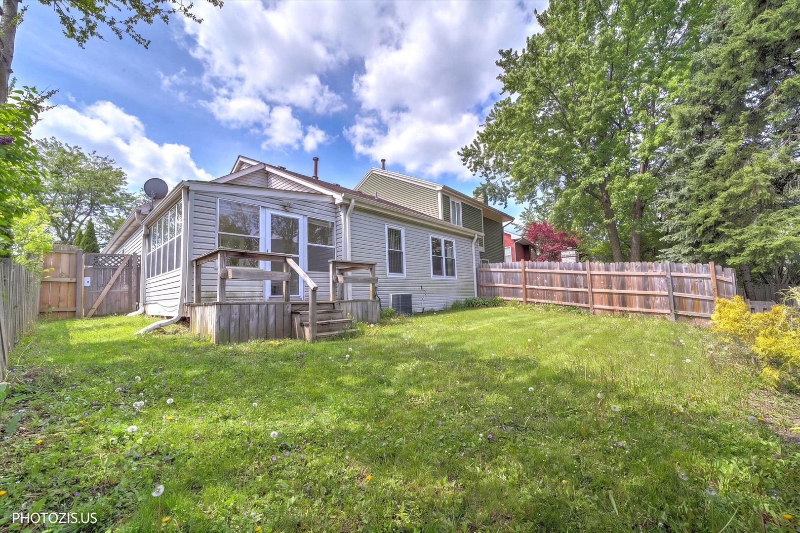 74 Bedford Road Mundelein, IL 60060 - Photo 26 of 31