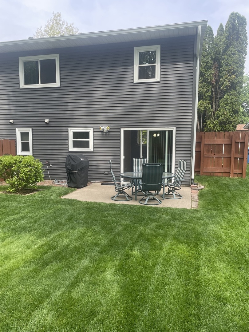 8317 10th Street West Rock Island, IL 61201 - Photo 15 of 16