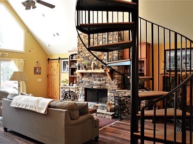 407 Meredith Lake Road Townville, SC 29689 - Photo 8 of 42 Gallery Image 8