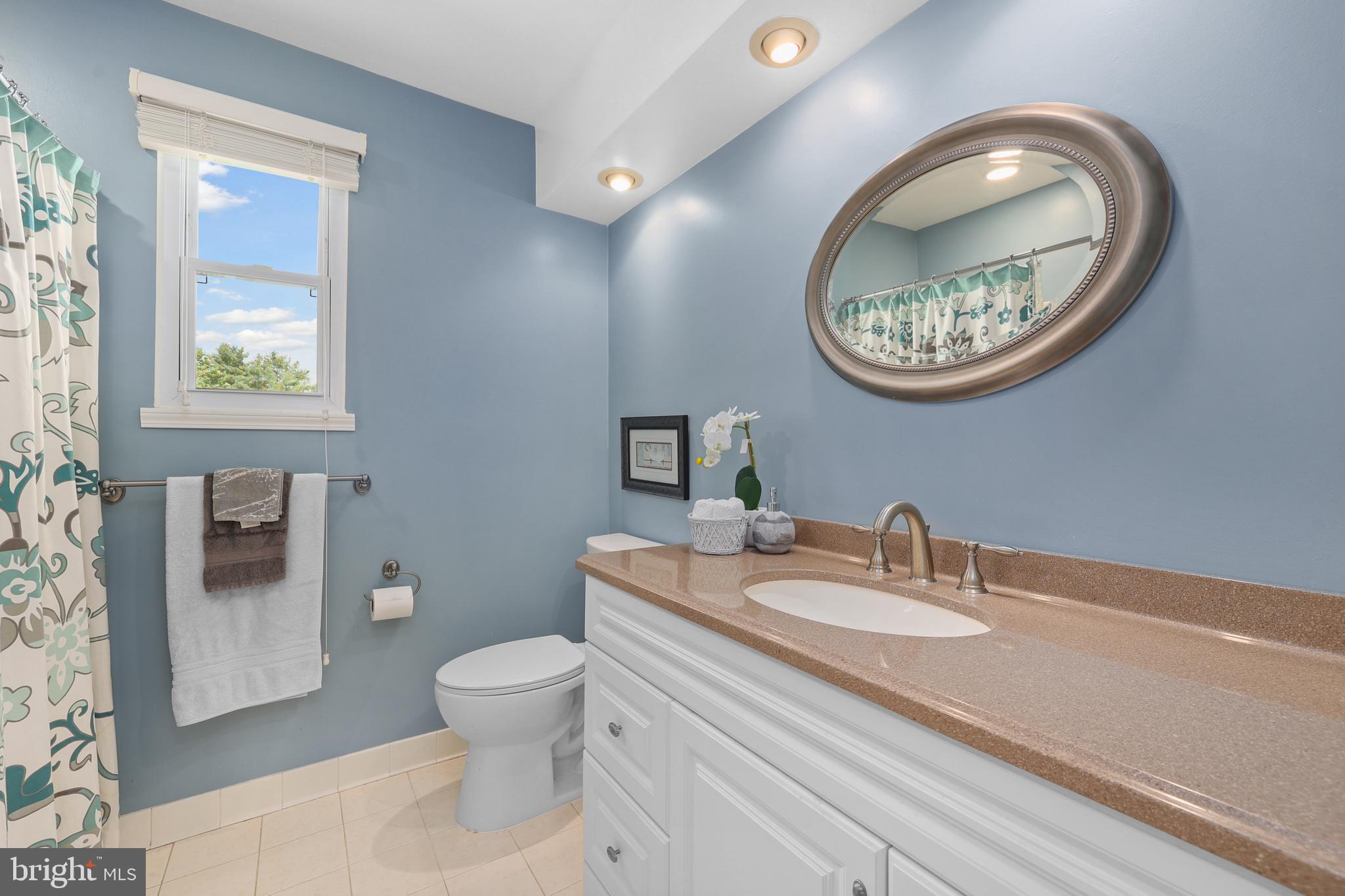 9235 Lees Ridge Road Warrenton, VA 20186 - Photo 26 of 54 Bathroom