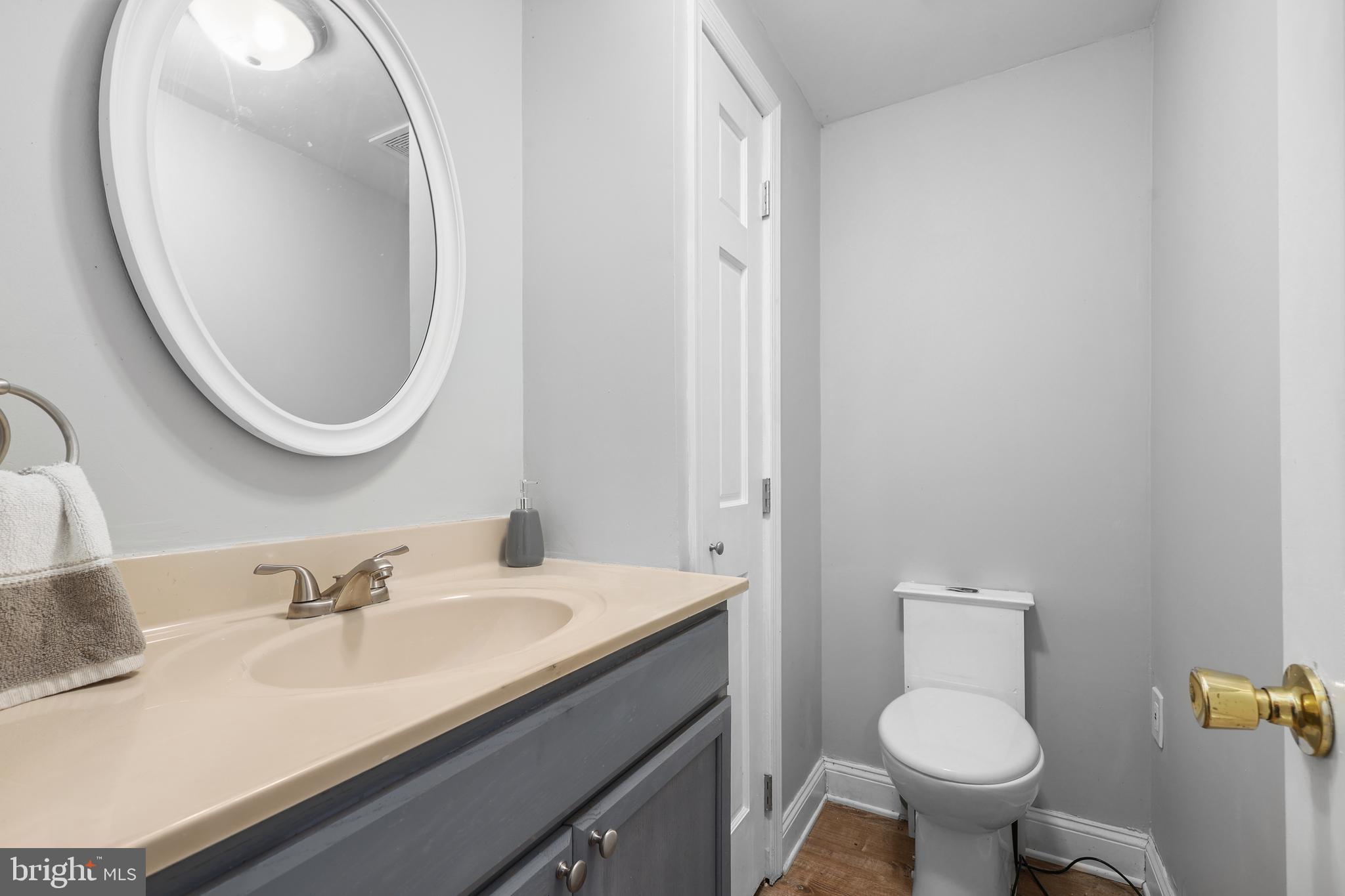 9235 Lees Ridge Road Warrenton, VA 20186 - Photo 32 of 54 Half Bath - Lower Level