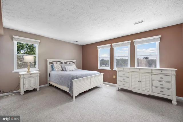 $775,000 | 9235 Lees Ridge Road, Warrenton, VA 20186