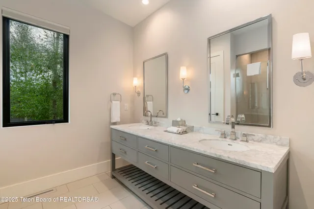 $3,475,000 | 14265 South Leader Lane, Jackson, WY 83001