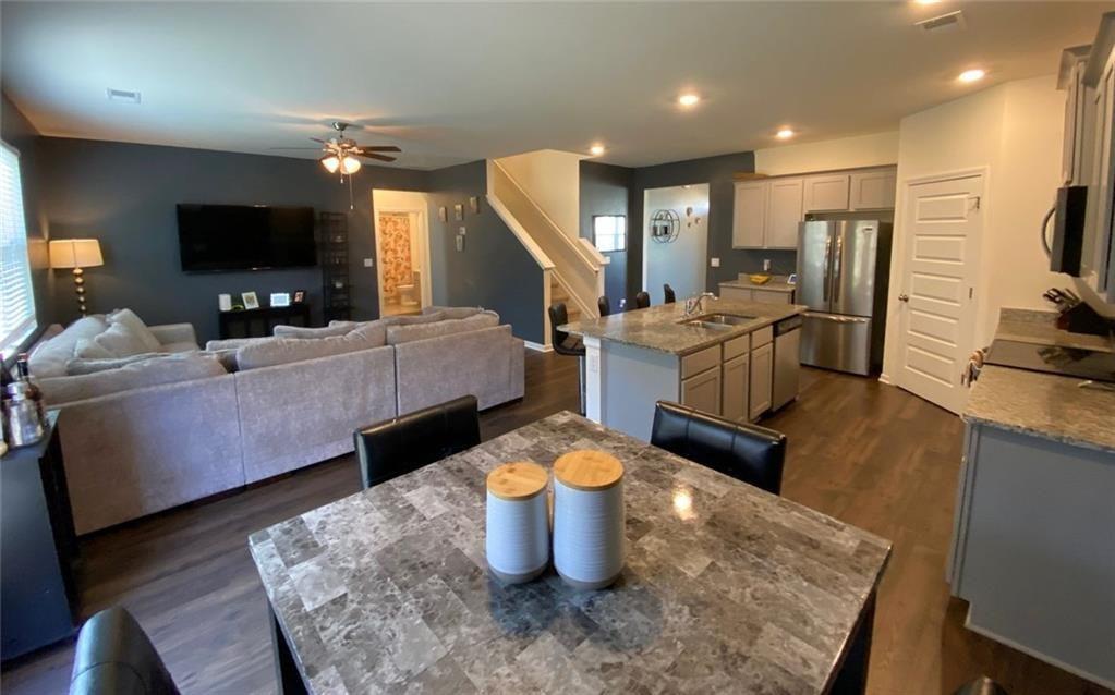 676 Whitman Lane Stockbridge, GA 30281 - Photo 10 of 50