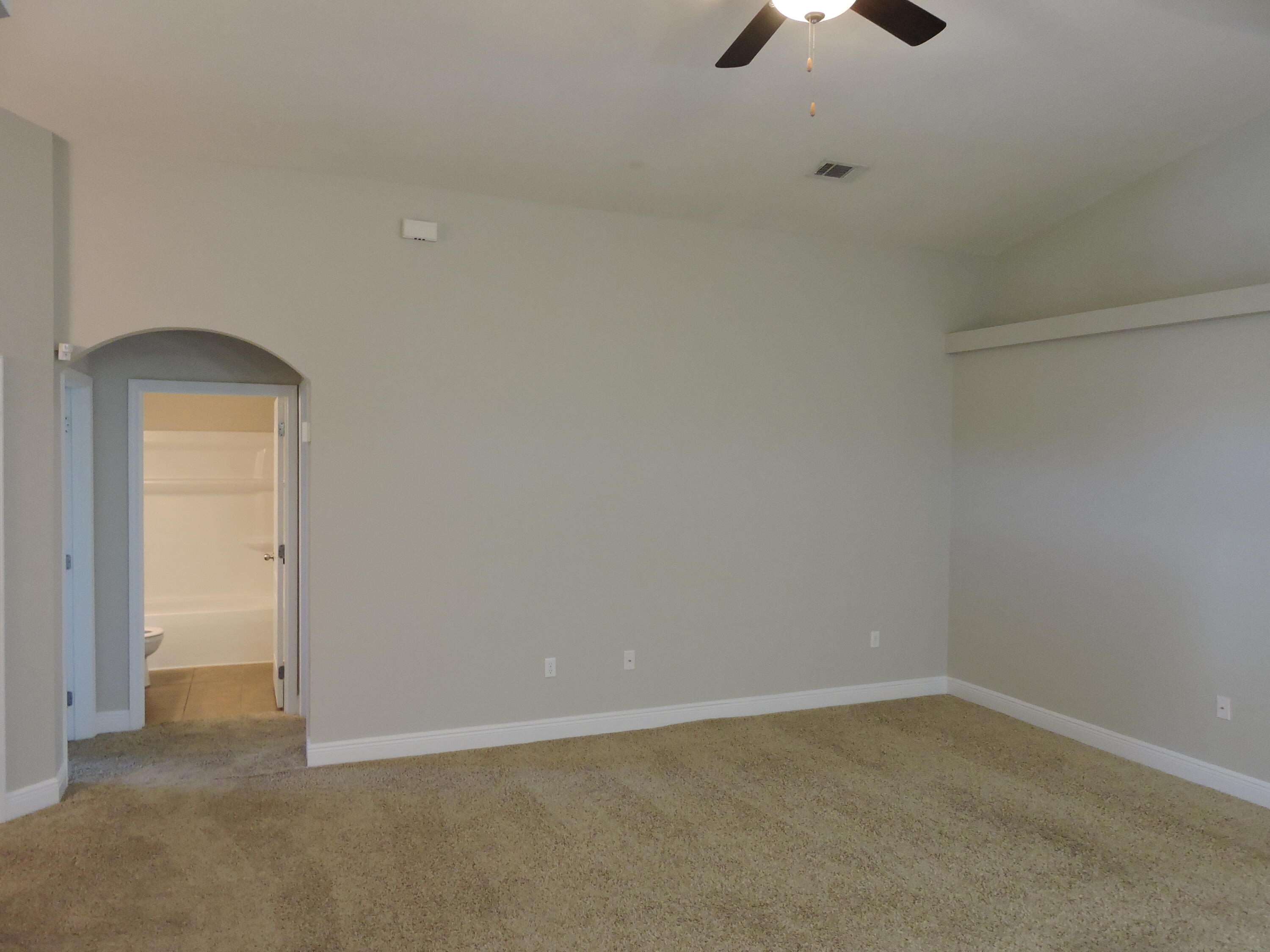 4642 Hermosa Road Crestview, FL 32539 - Photo 3 of 28 DSCN6702