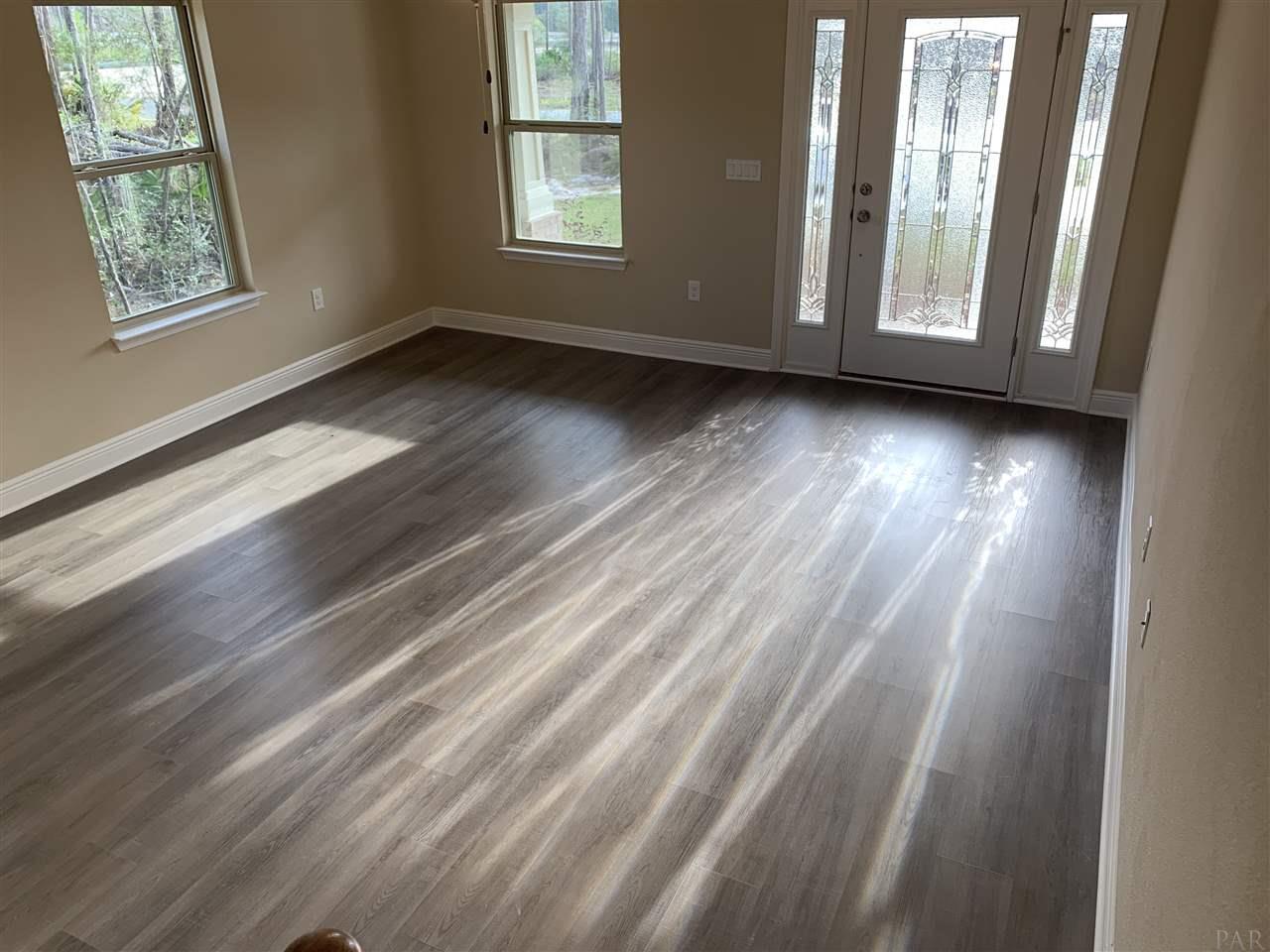 2069 Bergren Road Gulf Breeze, FL 32563 - Photo 5 of 24 Gallery Image 5