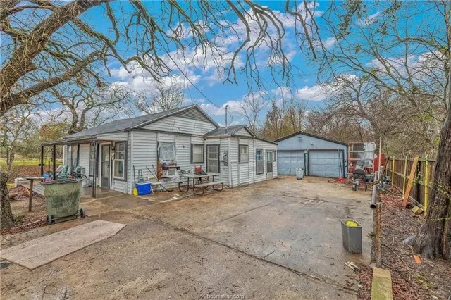 a view of a house with a patio
