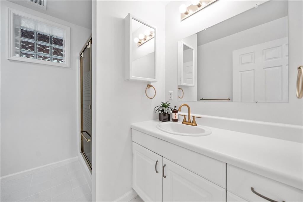 1575 Wynridge Pointe Alpharetta, GA 30005 - Photo 42 of 59